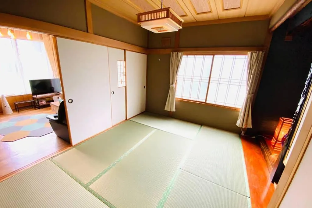Willa Manyi'S Onsen House 天然温泉マンイの湯 Shiraoi