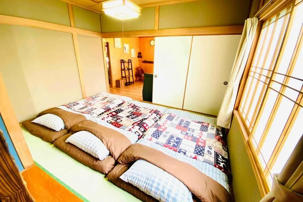 Dom wakacyjny Willa Manyi'S Onsen House 天然温泉マンイの湯 Shiraoi